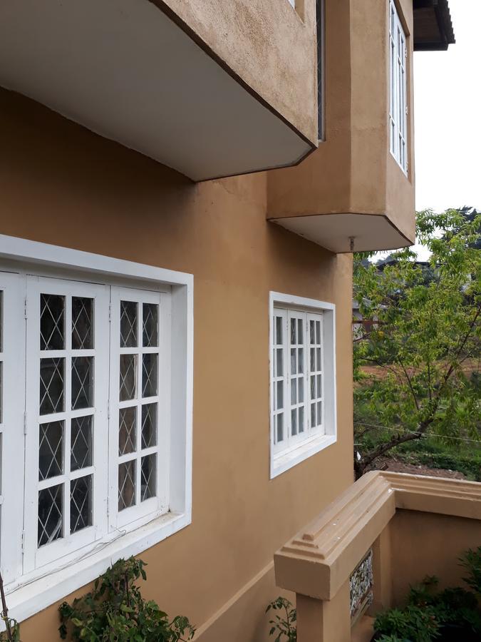 Rainyfreindz Hotel Nuwara Eliya Buitenkant foto
