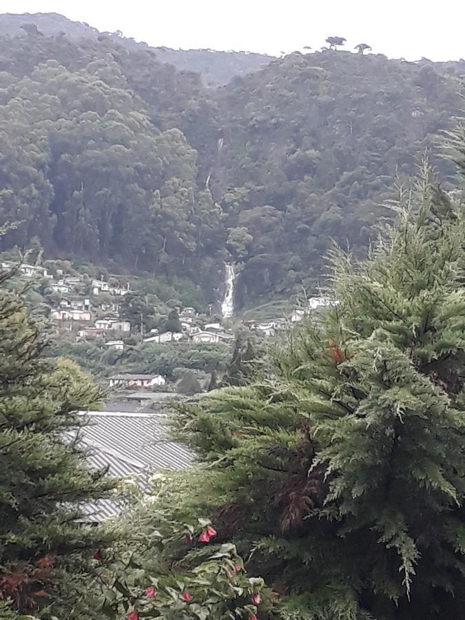 Rainyfreindz Hotel Nuwara Eliya Buitenkant foto