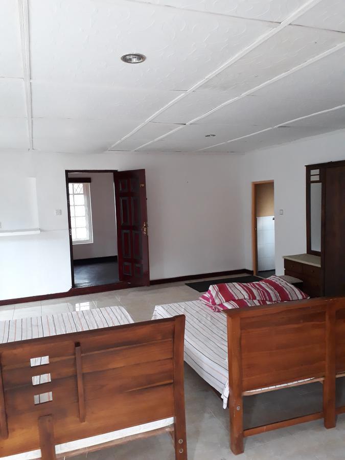 Rainyfreindz Hotel Nuwara Eliya Buitenkant foto