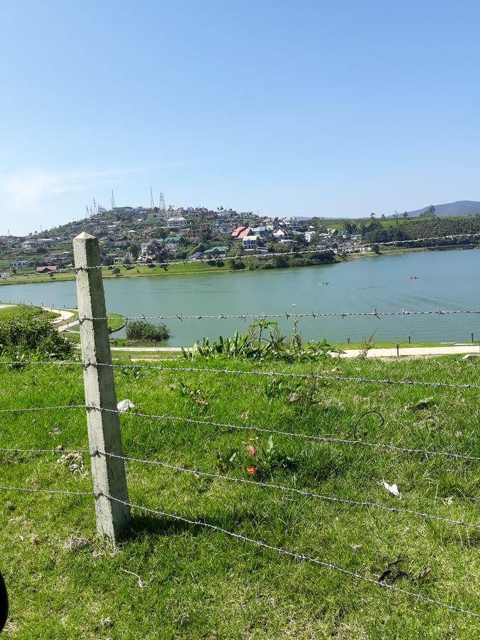 Rainyfreindz Hotel Nuwara Eliya Buitenkant foto