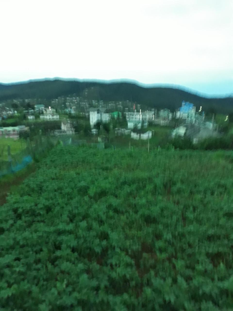 Rainyfreindz Hotel Nuwara Eliya Buitenkant foto